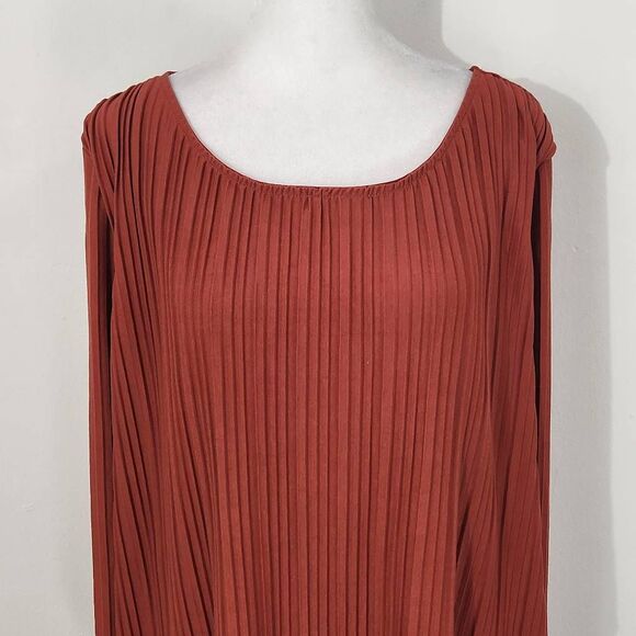 AGB Rust Pleated Blouse Size Large Rust Red Tunic Layered Look Tunic - Picture 2 of 9